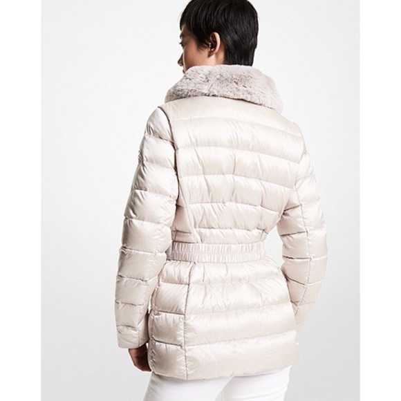 Michael Kors Faux Fur Trim Quilted Nylon Belted Puffer Coat in Large - Picture 3 of 15
